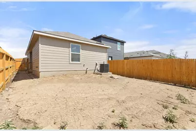 2038 Zephyr Lily, San Antonio, TX 78221 - Photo 12