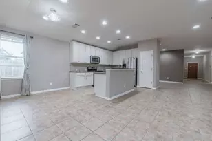 9408 Castle Pines Dr, Austin, TX 78717 - Photo 10