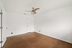 903 Aurora Cir, Austin, TX 78757 - Photo 12