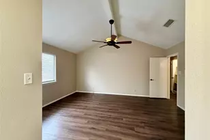 9510 Newberry Dr, Austin, TX 78729 - Photo 12