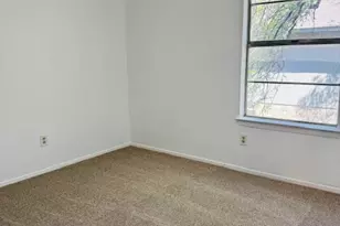 5907 Cougar Dr, Austin, TX 78745 - Photo 10