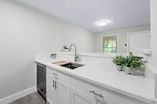 7801 Shoal Creek Blvd, Austin, TX 78757 - Photo 2