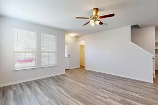 254 Dora Dr, Killeen, TX 76542 - Photo 4