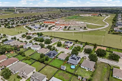 120 Holland Street, Hutto, TX 78634 - Photo 20