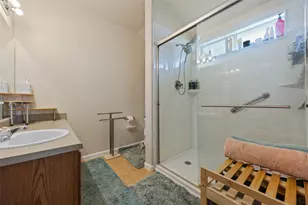 120 Holland St, Hutto, TX 78634 - Photo 14