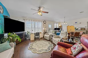 120 Holland St, Hutto, TX 78634 - Photo 12