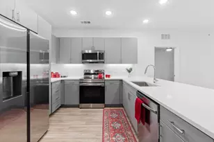 4801 Springdale Dr, Austin, TX 78723 - Photo 2