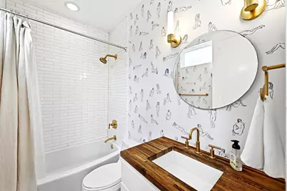 1704 E 13th Street #B, Austin, TX 78702 - Photo 20