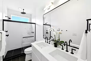 1704 E 13th St, Austin, TX 78702 - Photo 26