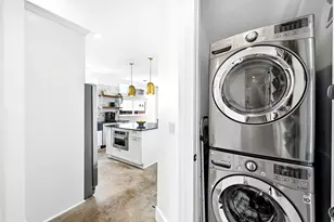 1704 E 13th St, Austin, TX 78702 - Photo 22