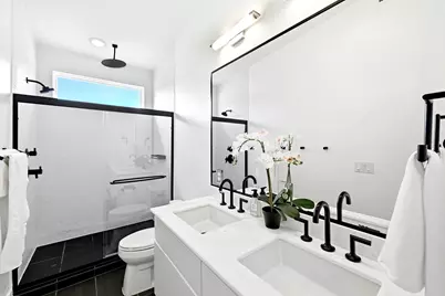 1704 E 13th Street #B, Austin, TX 78702 - Photo 24