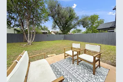 800 Huntingdon Place, Austin, TX 78745 - Photo 18
