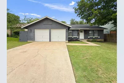 800 Huntingdon Place, Austin, TX 78745 - Photo 22