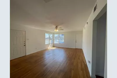 4302 Harmon Avenue, Austin, TX 78751 - Photo 2