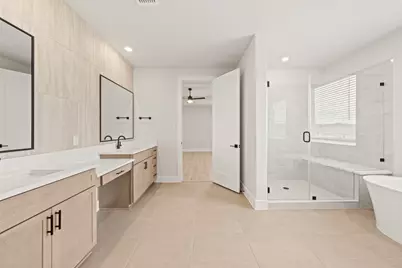 309 E Luna Blue Lane, Jarrell, TX 76537 - Photo 4