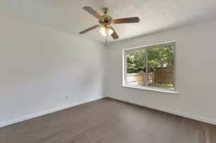 13269 Kerrville Folkway, Austin, TX 78729 - Photo 12