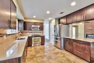 13269 Kerrville Folkway, Austin, TX 78729 - Photo 10