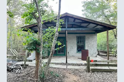 117 Caddo, Smithville, TX 78957 - Photo 12