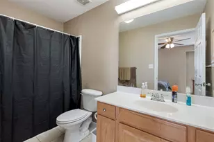 6900 E Riverside Dr, Austin, TX 78741 - Photo 18