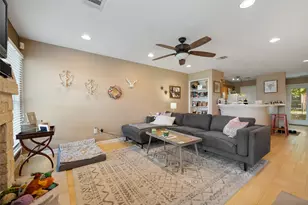 6900 E Riverside Dr, Austin, TX 78741 - Photo 4
