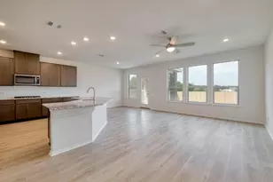 1717 River Plateau Dr, Leander, TX 78641 - Photo 4