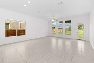 1128 Ridge Runner Dr, Georgetown, TX 78628 - Photo 18