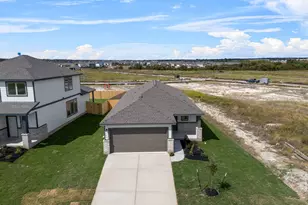 149 Hatari Trl, Jarrell, TX 76537 - Photo 22