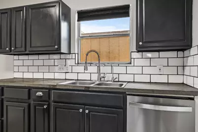 141 E Wild Senna Drive, Pflugerville, TX 78660 - Photo 10