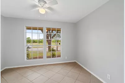 141 E Wild Senna Drive, Pflugerville, TX 78660 - Photo 12