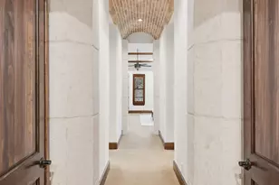 504 Black Wolf Run, Lakeway, TX 78738 - Photo 24