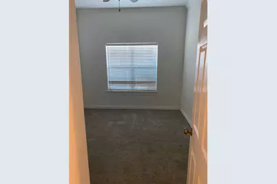 404 Mesa Drive, Del Valle, TX 78617 - Photo 4