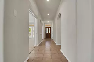 102 Lavaca Ln, Georgetown, TX 78628 - Photo 28