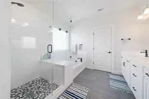 141 Janelle Ln, Liberty Hill, TX 78642 - Photo 24
