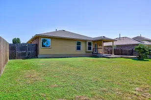 310 Wildcat Dr, Bastrop, TX 78602 - Photo 12