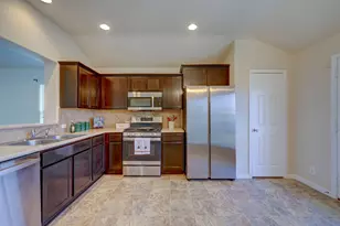 310 Wildcat Dr, Bastrop, TX 78602 - Photo 16