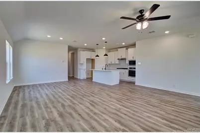 1504 Spechts Ranch Road, New Braunfels, TX 78132 - Photo 8