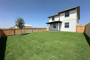 185 Young St, Buda, TX 78610 - Photo 12