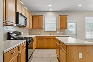 125 Pine Cove, Kyle, TX 78640 - Photo 10