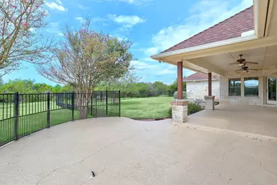 1106 Squaw Valley, Leander, TX 78641 - Photo 32