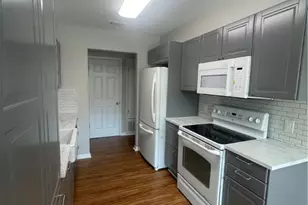 8303 Sage Mountain Trail, Austin, TX 78736 - Photo 10