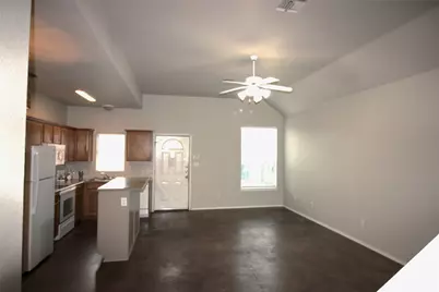 1912 S 15th Unit A Street S #A, Waco, TX 76706 - Photo 2