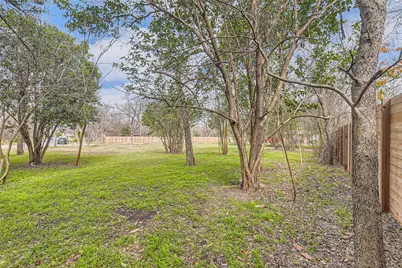 401 Oak Plaza, Austin, TX 78753 - Photo 10