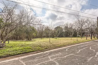 401 Oak Plaza, Austin, TX 78753 - Photo 6
