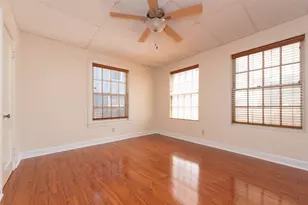 218 W 51st Street St, Austin, TX 78751 - Photo 32