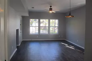 2805 E 22nd St, Austin, TX 78722 - Photo 10
