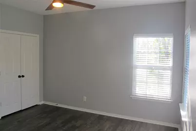 2805 E 22nd Street #B, Austin, TX 78722 - Photo 14