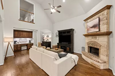 2512 Thunder Horse, Leander, TX 78641 - Photo 4