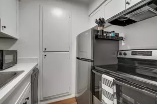 4701 4701 Red River St, Austin, TX 78751 - Photo 6