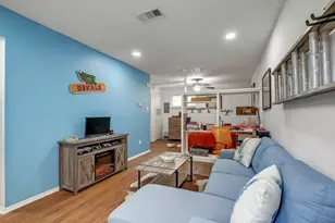 4701 4701 Red River St, Austin, TX 78751 - Photo 2