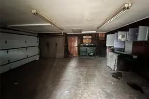 5722 Manor Rd, Austin, TX 78723 - Photo 12